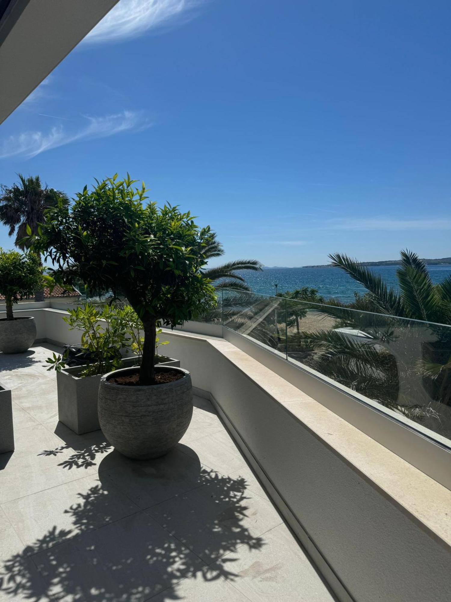 Apartments Dernaj Вир Экстерьер фото
